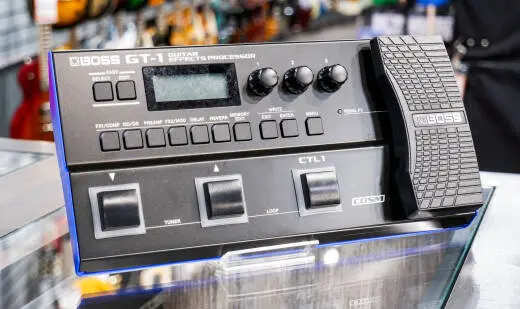 BOSS - GT-1 Guitar Effects Processor 2